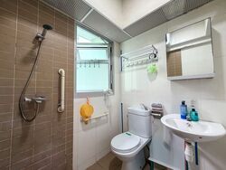 Blk 129B Eastcrown @ Canberra (Sembawang), HDB 2 Rooms #572678521